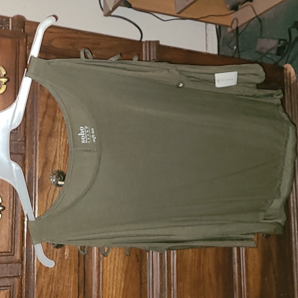 Soho Soft tee From New York & Company medium green